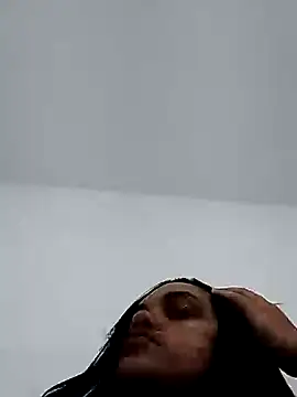 Saradasexy online show from October 26, 2025, 2:12 pm