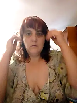 Snapshot of Sonya-35 chatting on November 9, 2025, 8:45 am Sonya-35 online show from November 9, 2025, 8:45 am