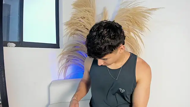 Snapshot of Thiago_Connor21 chatting on November 7, 2025, 6:30 pm Thiago Connor21 online show from November 7, 2025, 6:30 pm