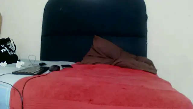 LacuteX online show from October 25, 2025, 11:40 am