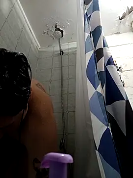 Chyynoxxx online show from October 30, 2025, 5:24 pm