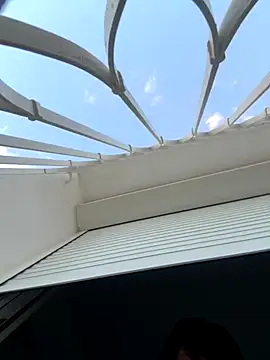 hhhnmg online show from October 1, 2025, 4:35 pm