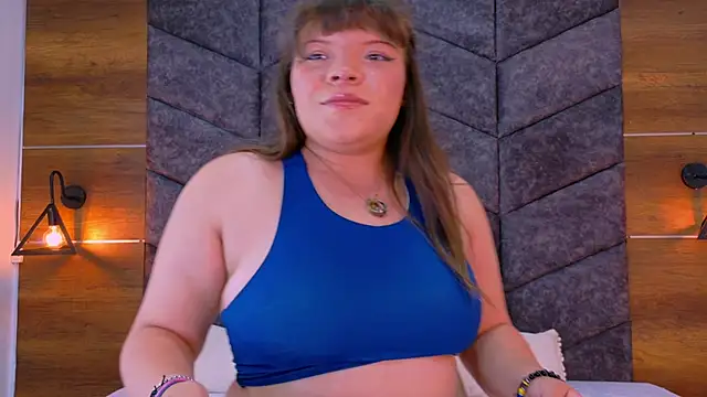 Snapshot of AmarisLenox__ chatting on October 6, 2025, 2:20 am AmarisLenox online show from October 6, 2025, 2:20 am