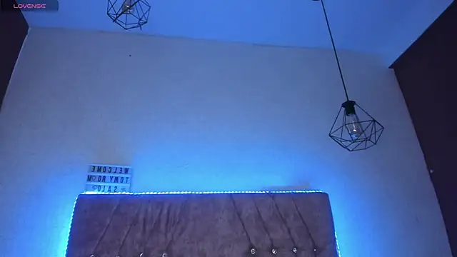 Mia lopez 1 online show from April 20, 2026, 10:07 am