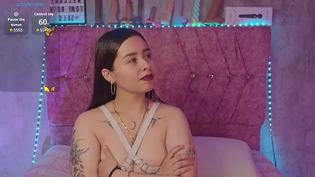 Mia lopez 1 online show from June 25, 2026, 12:54 am