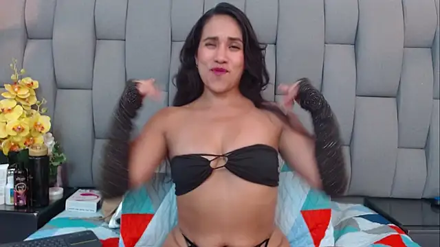 Emilysweet2 online show from January 8, 2026, 5:37 pm