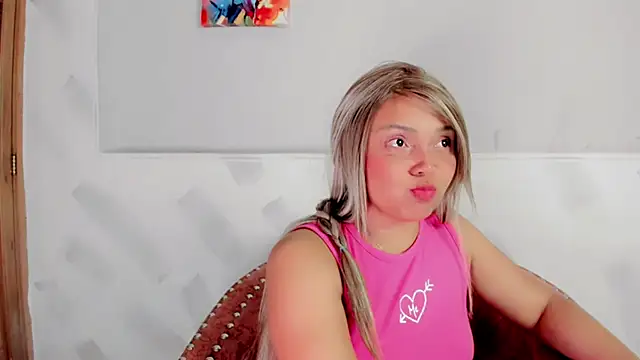 Molly Logan online show from February 27, 2026, 8:42 pm