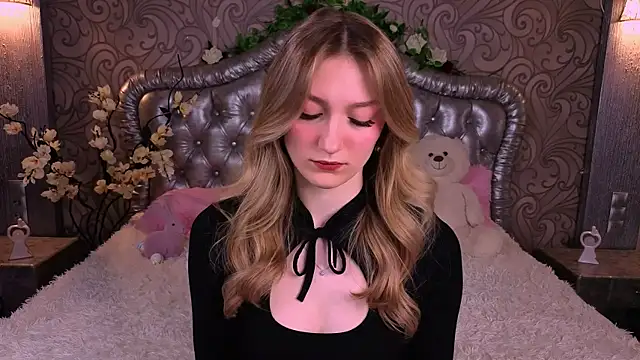 AngelAnabelle online show from March 29, 2026, 8:31 pm