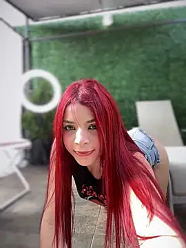 ArieliciousXXX online show from October 4, 2025, 1:09 pm