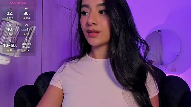 Snapshot of anne_leee chatting on June 11, 2026, 11:03 pm anne leee online show from June 11, 2026, 11:03 pm