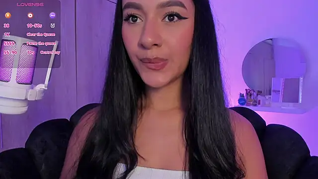 Snapshot of anne_leee chatting on July 11, 2026, 9:16 pm anne leee online show from July 11, 2026, 9:16 pm