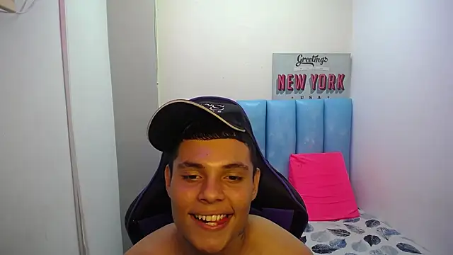 Snapshot of ayalai_ chatting on October 6, 2025, 9:23 pm ayalai online show from October 6, 2025, 9:23 pm