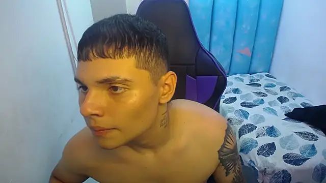 Snapshot of ayalai_ chatting on October 24, 2025, 8:16 pm ayalai online show from October 24, 2025, 8:16 pm