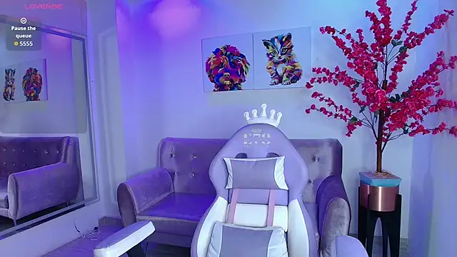 Summer miller online show from October 24, 2025, 11:39 am