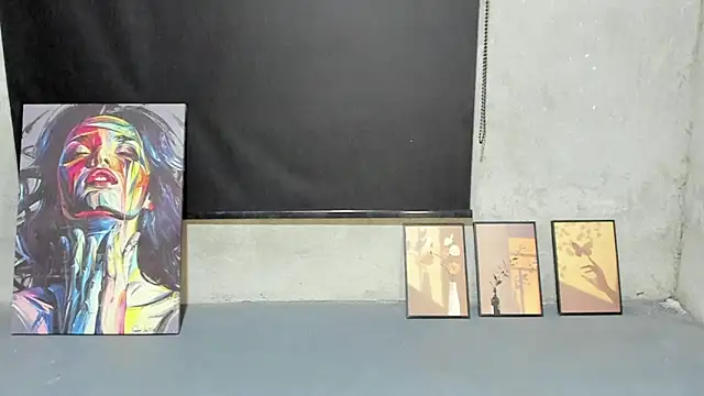 MissAriba online show from December 23, 2025, 3:04 am