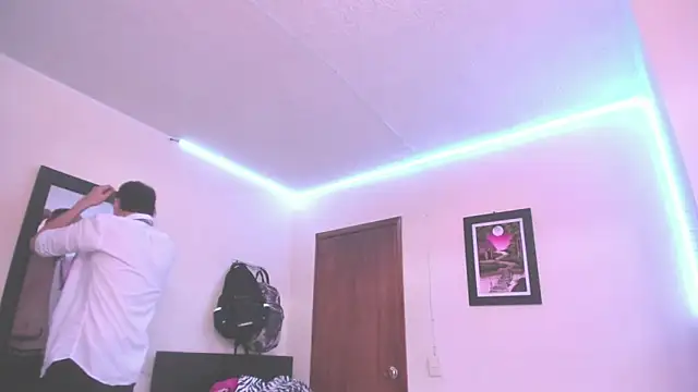 Snapshot of PapiNoha chatting on October 31, 2025, 7:37 pm PapiNoha online show from October 31, 2025, 7:37 pm