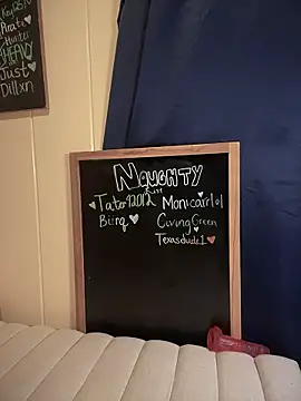 allnaturalmermaid online show from January 9, 2026, 9:12 am