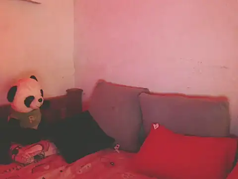 Charlotte Rot2 online show from October 4, 2025, 1:03 am