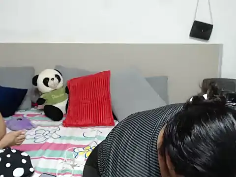 Charlotte Rot2 online show from October 17, 2025, 7:27 pm