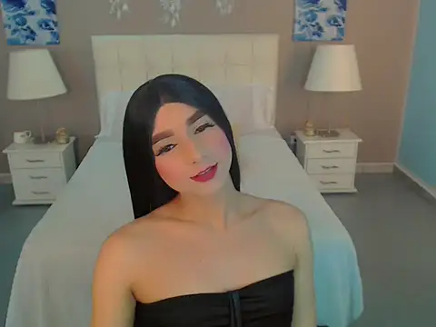 Luna LaFontaine online show from October 15, 2025, 12:16 pm