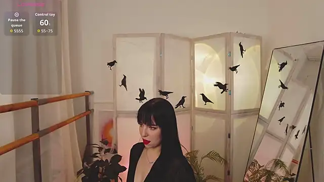 Avelyne  online show from October 27, 2025, 8:57 pm