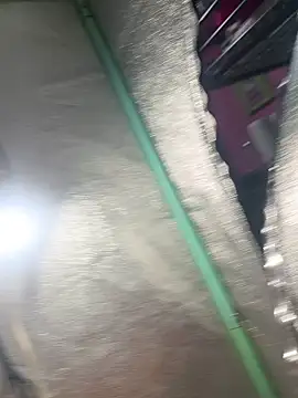 Snapshot of ayrtonmen chatting on October 4, 2025, 9:35 pm ayrtonmen online show from October 4, 2025, 9:35 pm