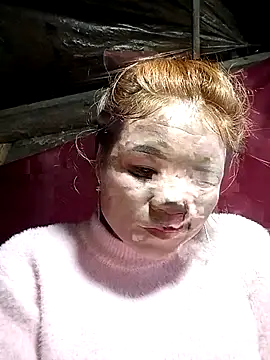 maybaby- online show from November 5, 2025, 1:33 pm