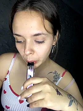 Lipsihot online show from November 6, 2025, 10:21 pm