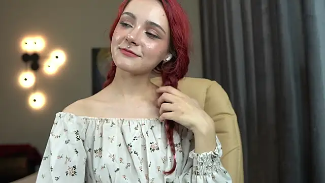 ElizabethMilller  online show from October 2, 2025, 10:06 pm