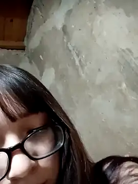 miaahot69 online show from October 7, 2025, 8:55 am