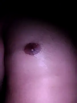 Snapshot of Elegant_Guy chatting on October 4, 2025, 8:40 pm Elegant Guy online show from October 4, 2025, 8:40 pm