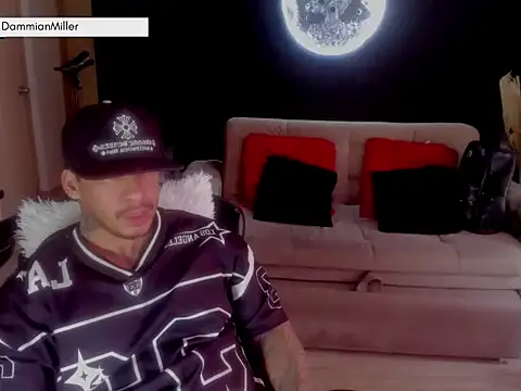 Snapshot of Dammianmiller chatting on June 1, 2026, 3:58 pm Dammianmiller online show from June 1, 2026, 3:58 pm