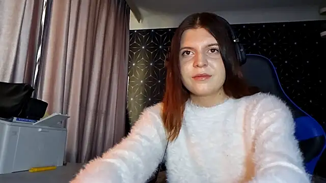 LissaKradfer online show from October 24, 2025, 7:38 am