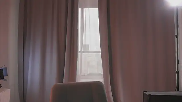 formoneyes online show from October 10, 2025, 4:22 am