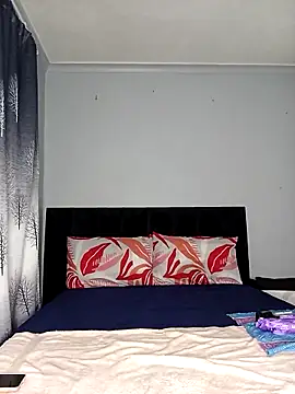 Sultrytits6 online show from October 29, 2025, 7:59 pm