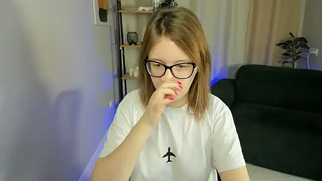 Snapshot of arizzzona chatting on October 10, 2025, 5:39 am arizzzona online show from October 10, 2025, 5:39 am