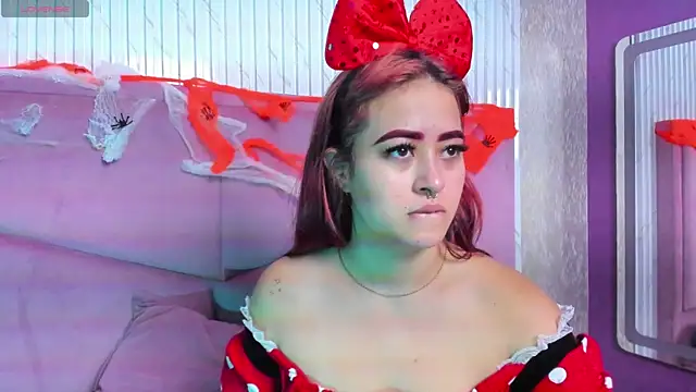 Gisselle walker online show from November 1, 2025, 2:46 am