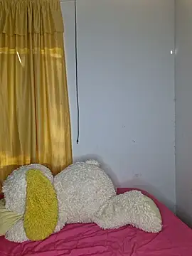 lindasexy12 online show from November 7, 2025, 3:45 pm