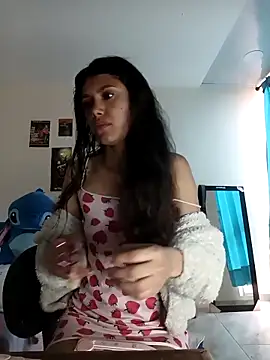 caramel doll   online show from October 10, 2025, 2:49 pm