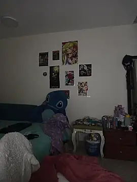 caramel doll   online show from November 8, 2025, 11:58 pm