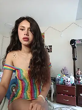 caramel doll   online show from December 21, 2025, 8:38 pm