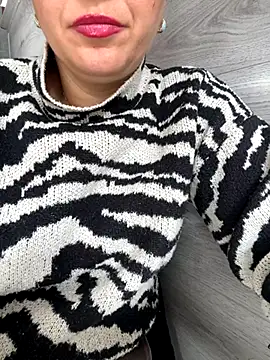 Daiana Andra online show from October 30, 2025, 10:06 am