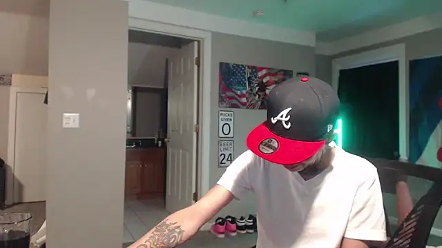 Snapshot of Michigan9000 chatting on April 9, 2026, 11:59 am Michigan9000 online show from April 9, 2026, 11:59 am