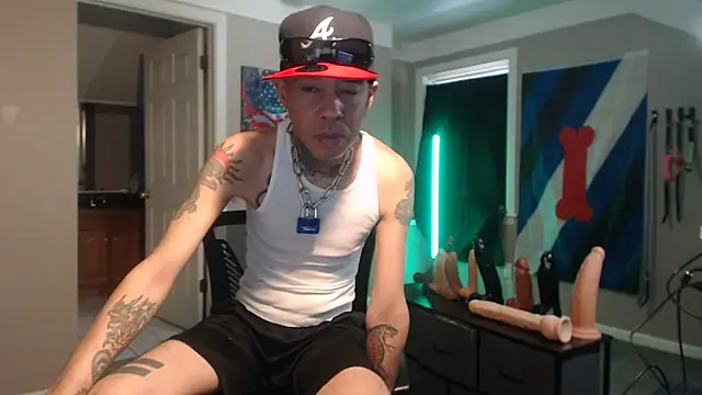 Snapshot of Michigan9000 chatting on April 12, 2026, 9:31 pm Michigan9000 online show from April 12, 2026, 9:31 pm