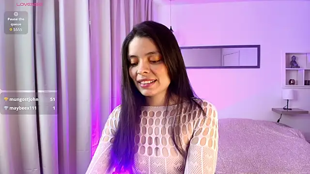 victoria stern online show from October 4, 2025, 12:14 pm