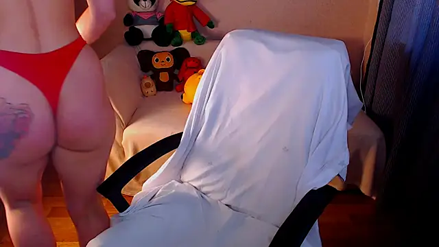 Snapshot of Fairy_elya_hot chatting on October 9, 2025, 12:25 pm Fairy elya hot online show from October 9, 2025, 12:25 pm