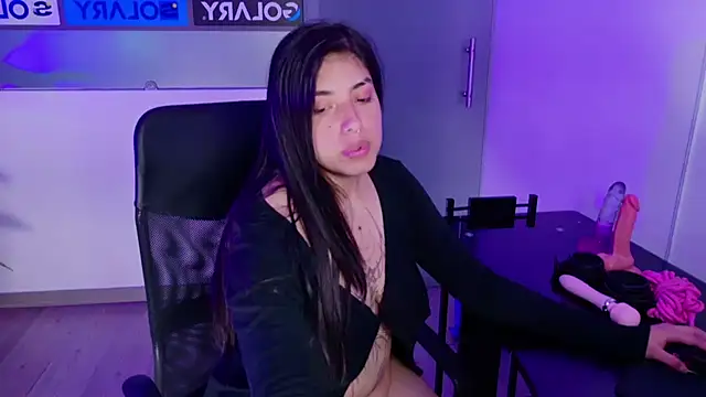 Snapshot of Violetta_Swett_ chatting on November 1, 2025, 12:29 pm Violetta Swett online show from November 1, 2025, 12:29 pm