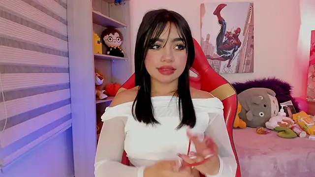 emma soffia online show from December 18, 2025, 1:22 am