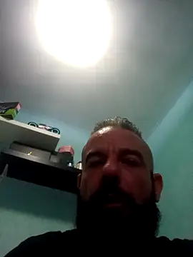 Snapshot of kikecastella chatting on October 29, 2025, 3:58 pm kikecastella online show from October 29, 2025, 3:58 pm