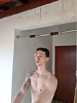 SweetGoodBoy22 online show from October 6, 2025, 7:00 pm